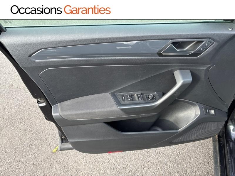 Voitures occasions VOLKSWAGEN T-ROC Carat Clermont-Ferrand