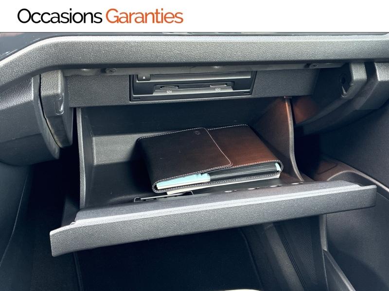 Voitures occasions VOLKSWAGEN T-ROC Carat Clermont-Ferrand