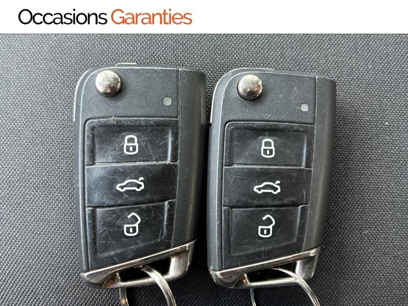 Voitures occasions VOLKSWAGEN T-ROC Carat Clermont-Ferrand