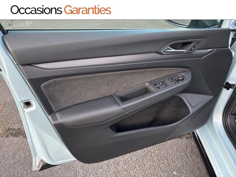 Voitures occasions VOLKSWAGEN GOLF R-Line Clermont-Ferrand