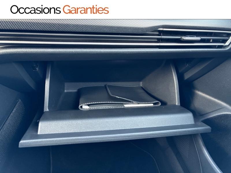 Voitures occasions VOLKSWAGEN GOLF R-Line Clermont-Ferrand