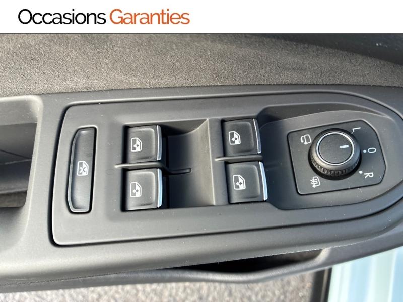 Voitures occasions VOLKSWAGEN GOLF R-Line Clermont-Ferrand