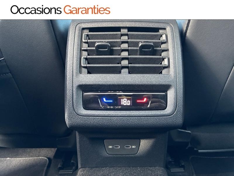 Voitures occasions VOLKSWAGEN GOLF R-Line Clermont-Ferrand