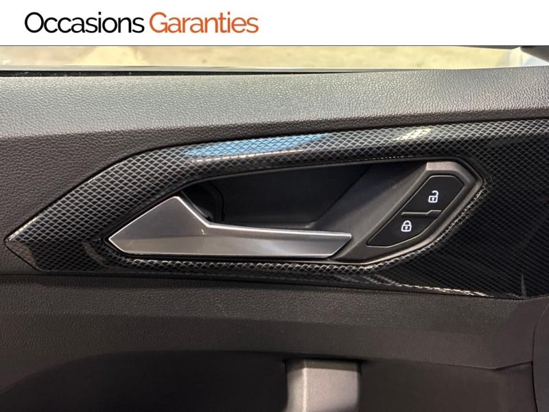 Voitures occasions VOLKSWAGEN T-CROSS R-Line Edition Clermont-Ferrand