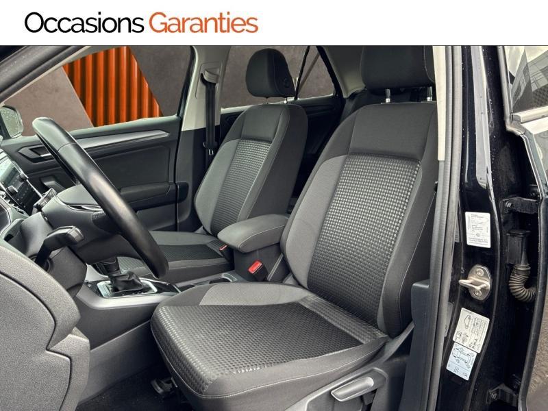 Voitures occasions VOLKSWAGEN T-ROC Active Clermont-Ferrand
