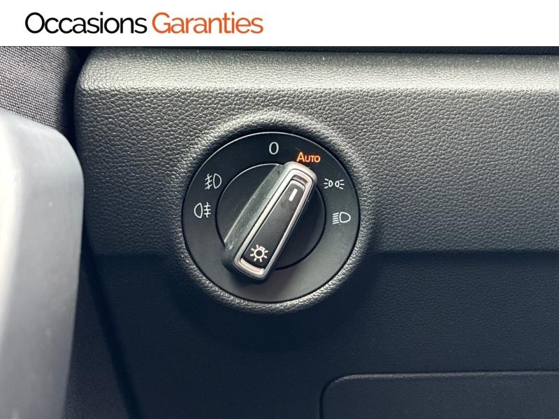 Voitures occasions VOLKSWAGEN T-ROC Active Clermont-Ferrand