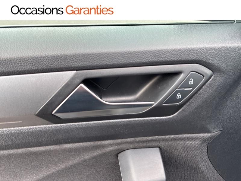 Voitures occasions VOLKSWAGEN T-ROC Active Clermont-Ferrand