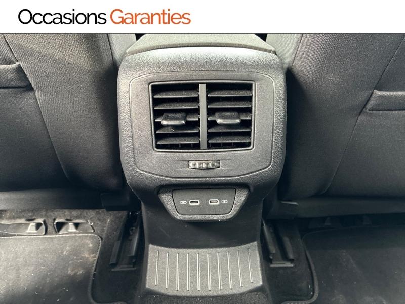 Voitures occasions VOLKSWAGEN T-ROC Active Clermont-Ferrand