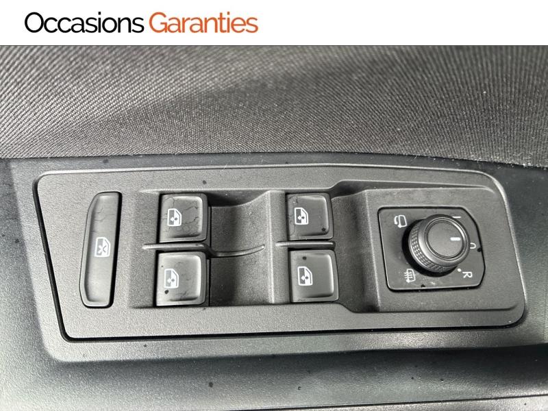 Voitures occasions VOLKSWAGEN T-ROC Life Plus Clermont-Ferrand