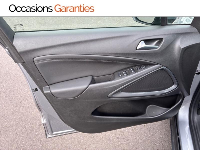 Voitures occasions OPEL Crossland Elegance Clermont-Ferrand