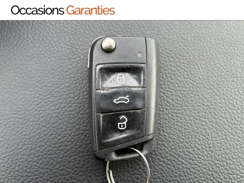 Voitures occasions VOLKSWAGEN GOLF Confortline Clermont-Ferrand