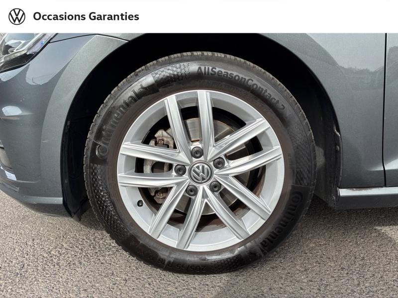 Voitures occasions VOLKSWAGEN GOLF Carat Clermont-Ferrand