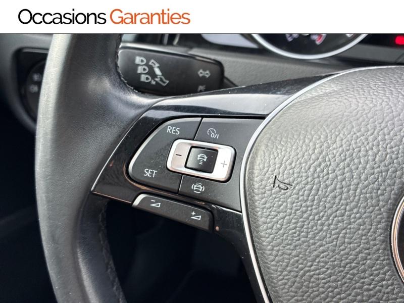 Voitures occasions VOLKSWAGEN GOLF Carat Clermont-Ferrand
