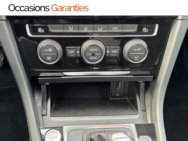 Voitures occasions VOLKSWAGEN GOLF Carat Clermont-Ferrand