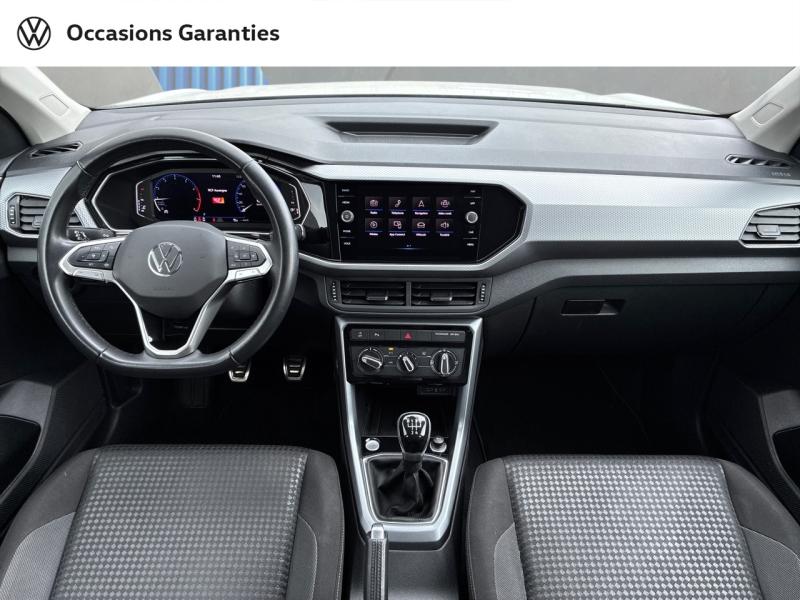 Voitures occasions VOLKSWAGEN T-CROSS Active Clermont-Ferrand