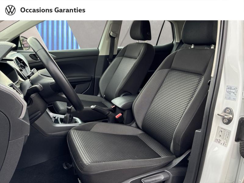 Voitures occasions VOLKSWAGEN T-CROSS Active Clermont-Ferrand