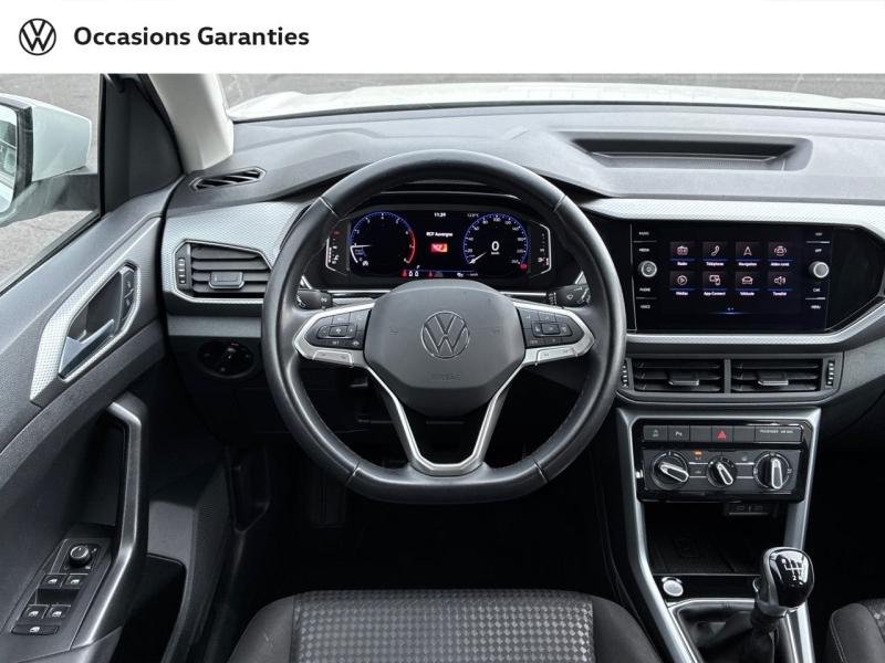 Voitures occasions VOLKSWAGEN T-CROSS Active Clermont-Ferrand