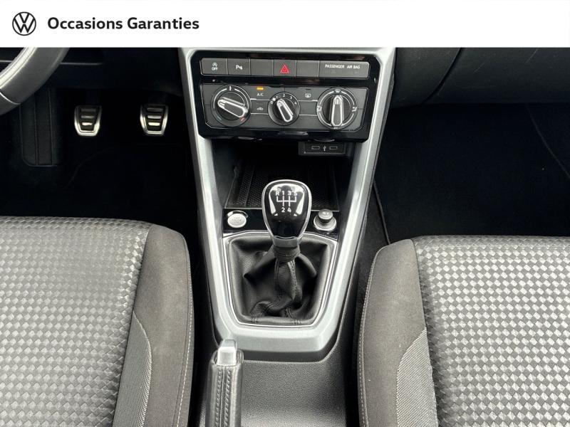 Voitures occasions VOLKSWAGEN T-CROSS Active Clermont-Ferrand