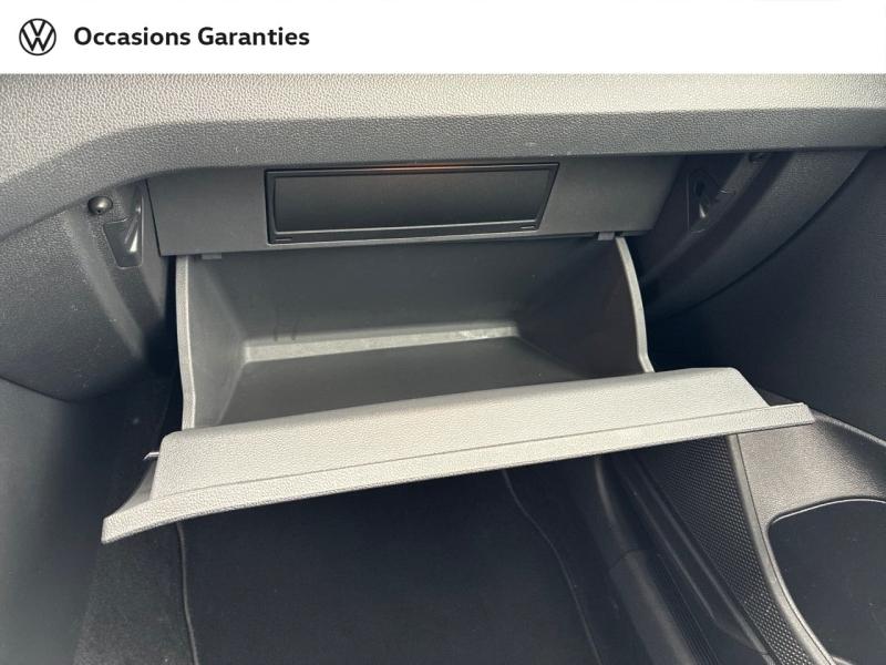 Voitures occasions VOLKSWAGEN T-CROSS Active Clermont-Ferrand