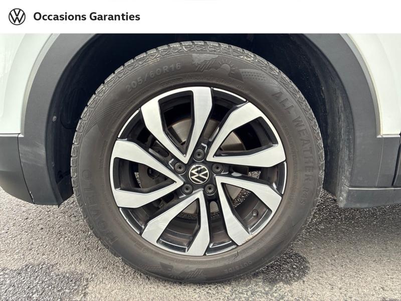 Voitures occasions VOLKSWAGEN T-CROSS Active Clermont-Ferrand