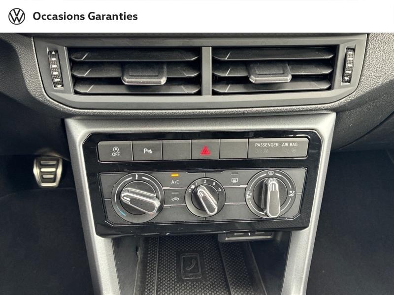 Voitures occasions VOLKSWAGEN T-CROSS Active Clermont-Ferrand