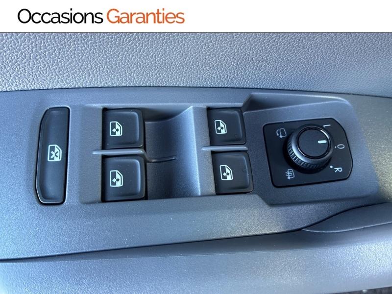 Voitures occasions VOLKSWAGEN T-CROSS Lounge Business Clermont-Ferrand