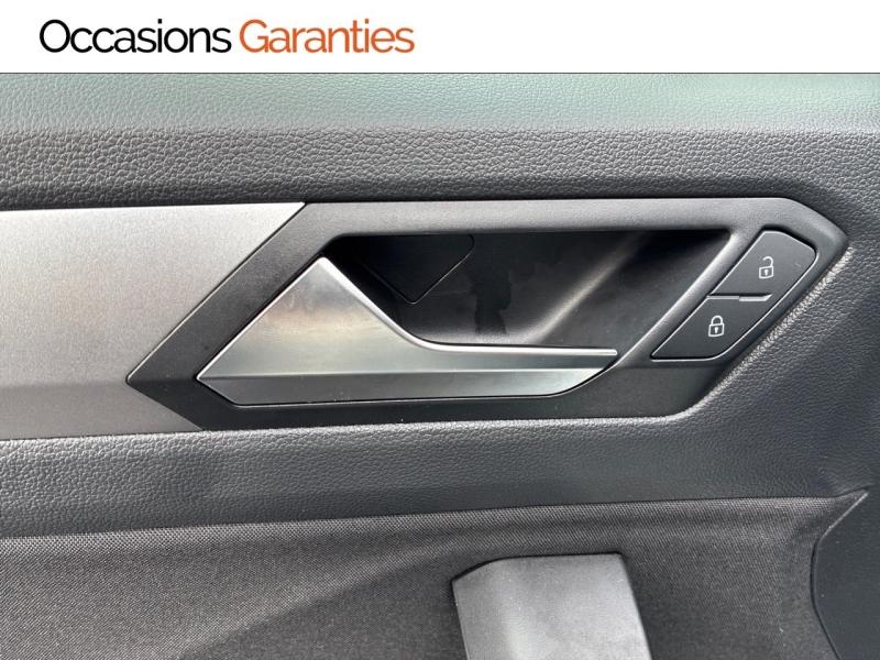 Voitures occasions VOLKSWAGEN T-ROC Life Clermont-Ferrand