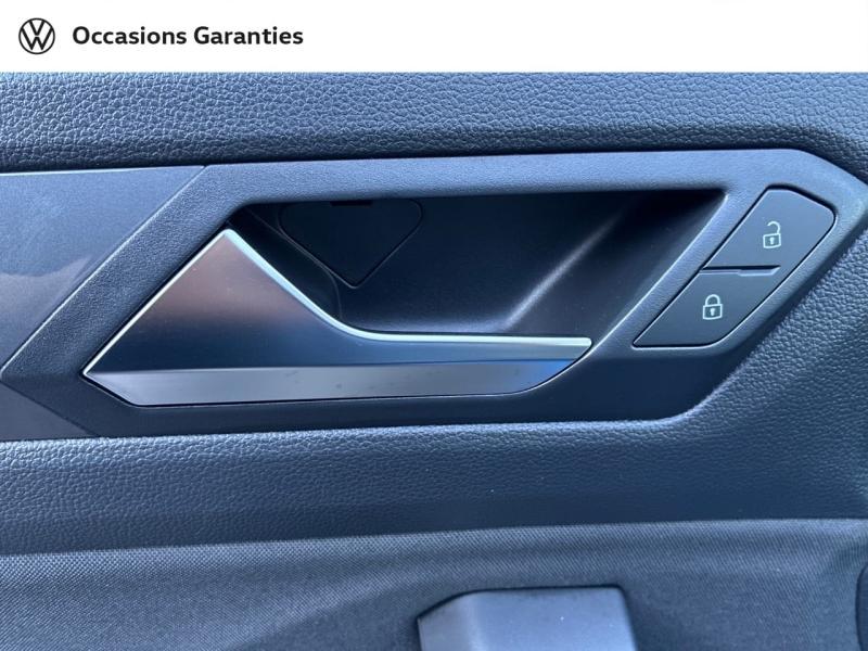 Voitures occasions VOLKSWAGEN T-ROC Carat Clermont-Ferrand