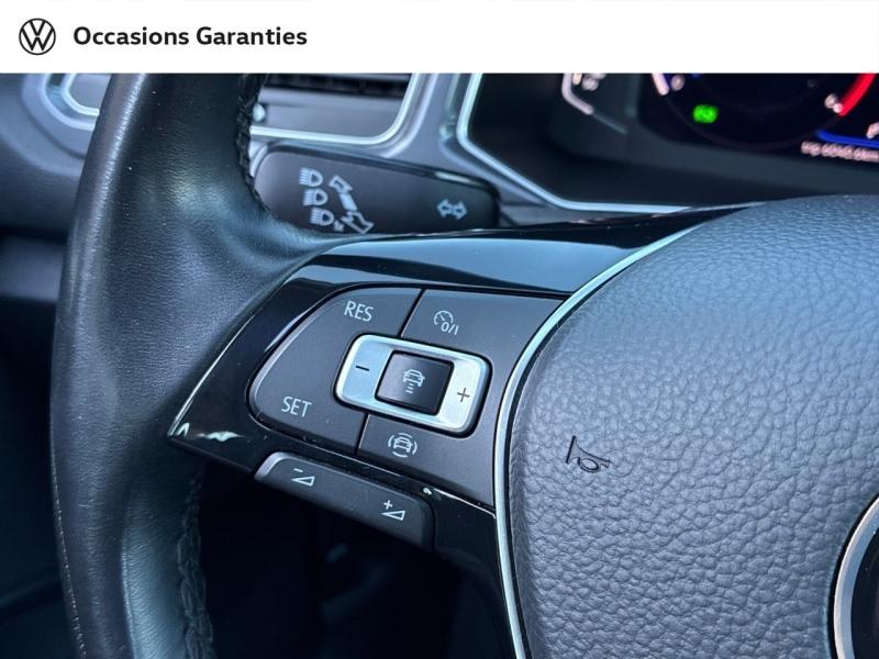 Voitures occasions VOLKSWAGEN T-ROC Carat Clermont-Ferrand