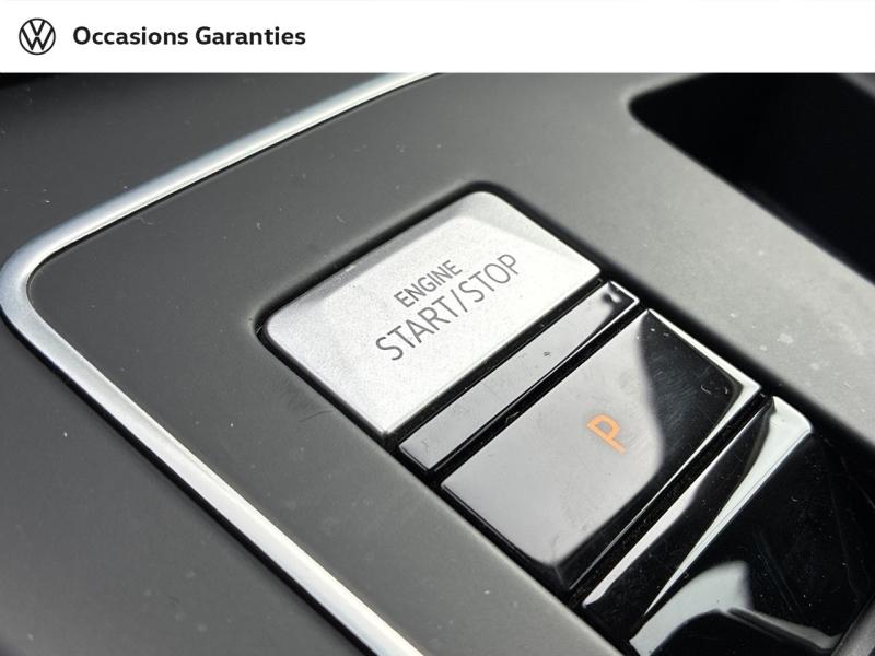 Voitures occasions VOLKSWAGEN GOLF Life Plus Clermont-Ferrand