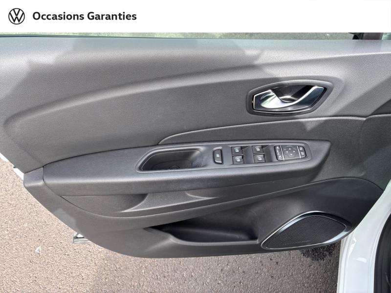 Voitures occasions RENAULT CAPTUR Intens Clermont-Ferrand