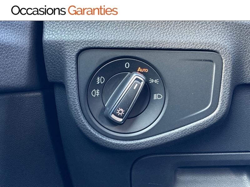 Voitures occasions VOLKSWAGEN GOLF SPORTSVAN Connect Clermont-Ferrand