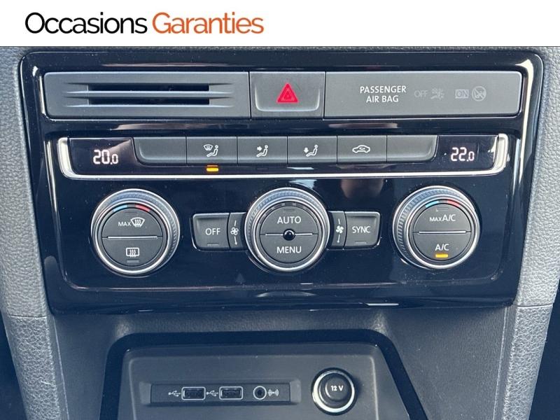 Voitures occasions VOLKSWAGEN GOLF SPORTSVAN Connect Clermont-Ferrand