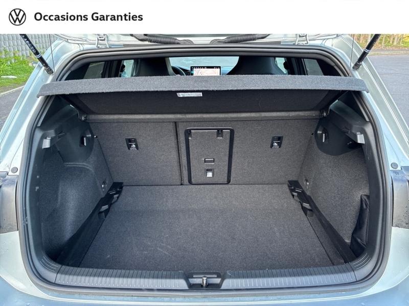 Voitures occasions VOLKSWAGEN GOLF R-Line Clermont-Ferrand