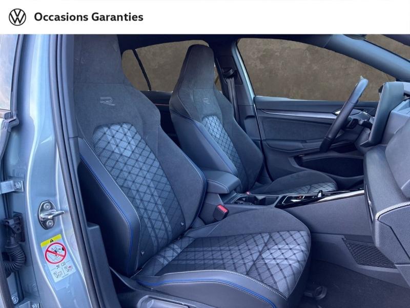 Voitures occasions VOLKSWAGEN GOLF R-Line Clermont-Ferrand