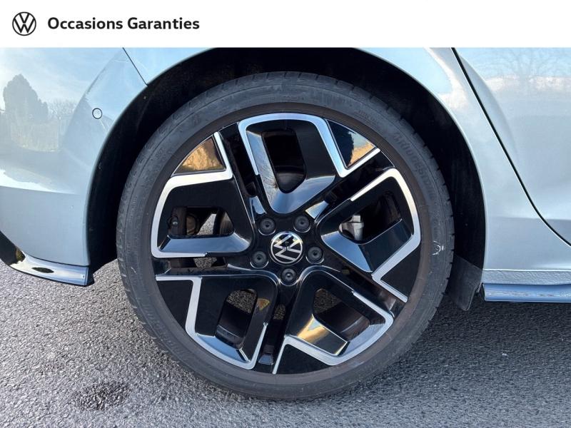 Voitures occasions VOLKSWAGEN GOLF R-Line Clermont-Ferrand