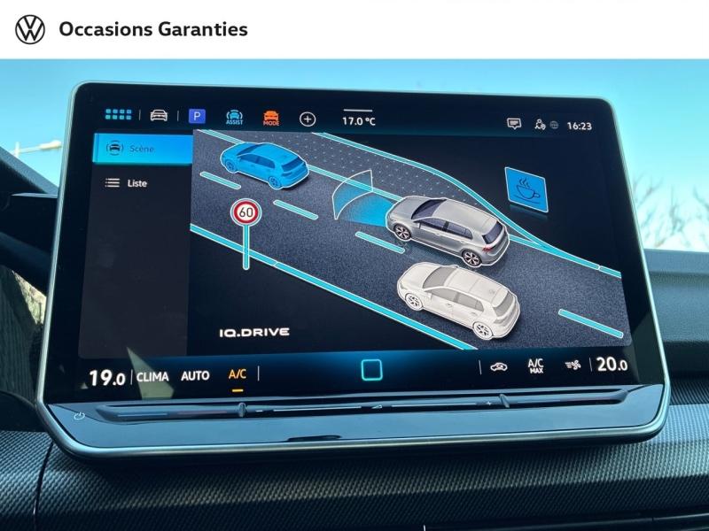 Voitures occasions VOLKSWAGEN GOLF R-Line Clermont-Ferrand