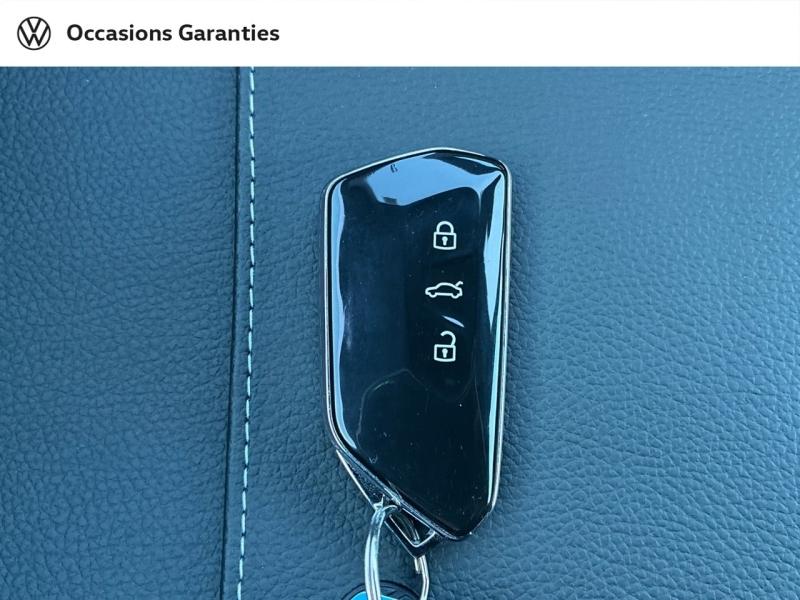 Voitures occasions VOLKSWAGEN GOLF R-Line Clermont-Ferrand