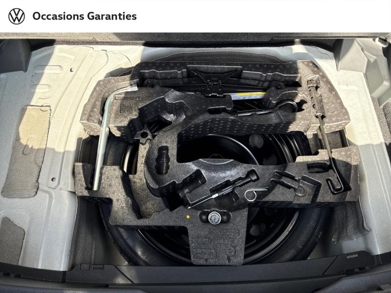 Voitures occasions VOLKSWAGEN T-CROSS R-Line Tech Clermont-Ferrand