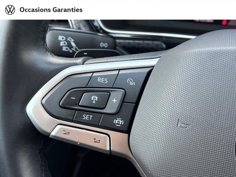 Voitures occasions VOLKSWAGEN T-CROSS R-Line Tech Clermont-Ferrand