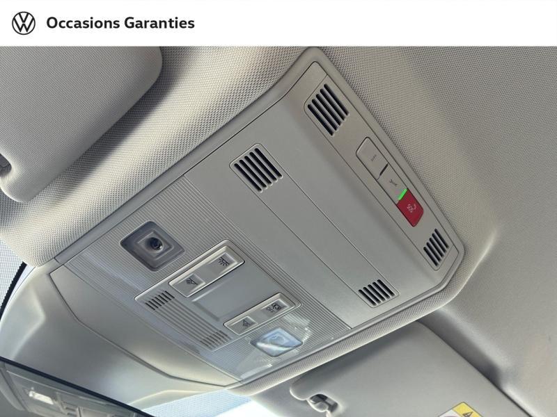 Voitures occasions VOLKSWAGEN T-CROSS R-Line Tech Clermont-Ferrand