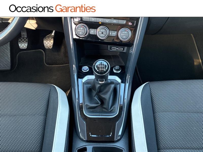 Voitures occasions VOLKSWAGEN T-ROC Carat Clermont-Ferrand