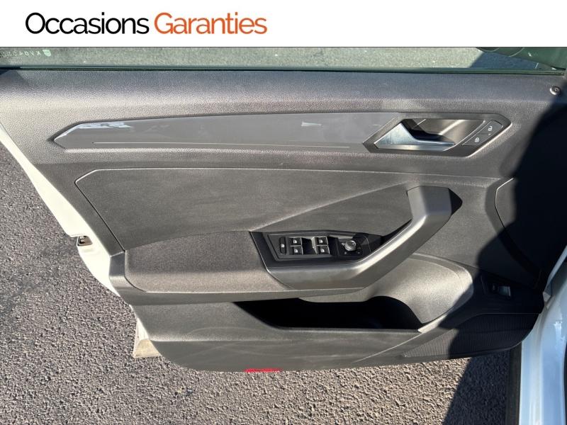 Voitures occasions VOLKSWAGEN T-ROC Carat Clermont-Ferrand