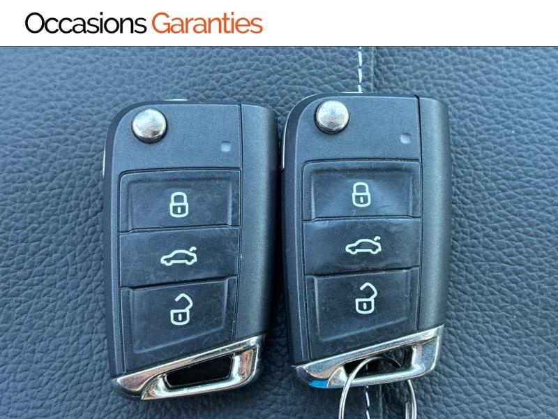 Voitures occasions VOLKSWAGEN T-ROC Carat Clermont-Ferrand