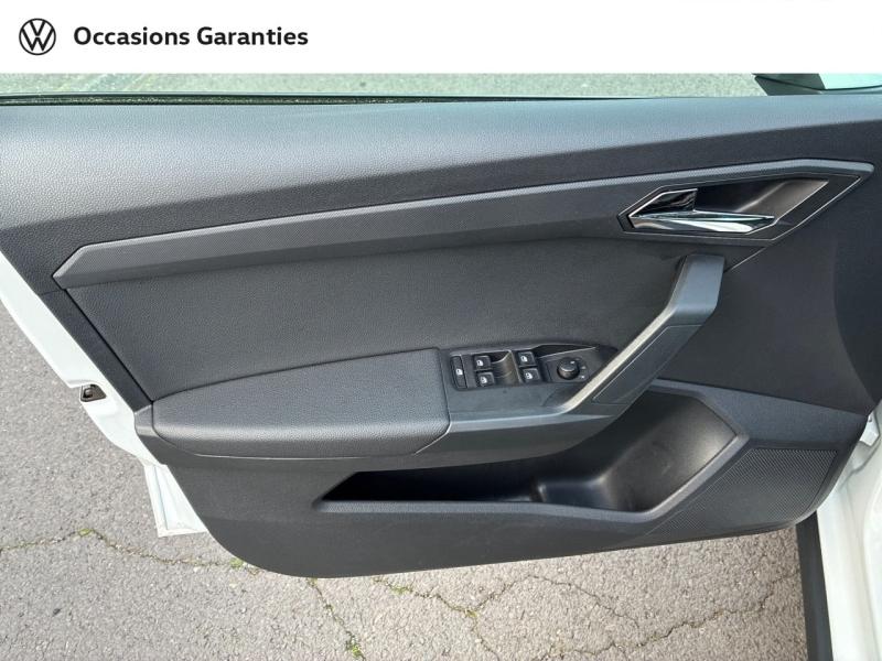 Voitures occasions SEAT ARONA Urban Clermont-Ferrand