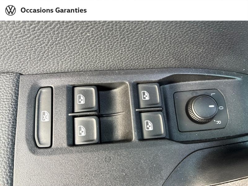 Voitures occasions SEAT ARONA Urban Clermont-Ferrand