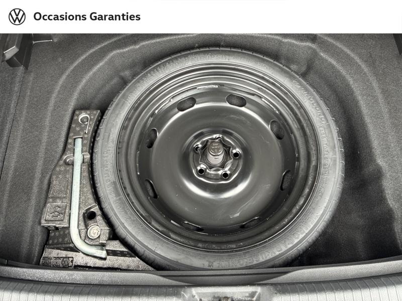 Voitures occasions VOLKSWAGEN GOLF Active Clermont-Ferrand