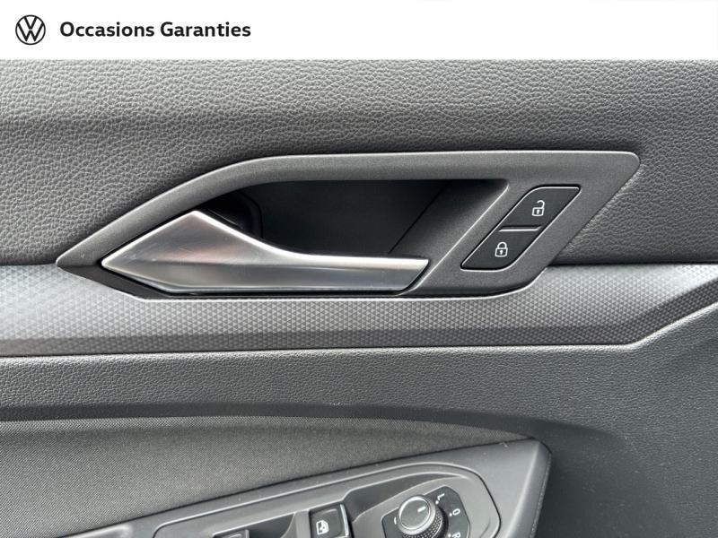 Voitures occasions VOLKSWAGEN GOLF Active Clermont-Ferrand