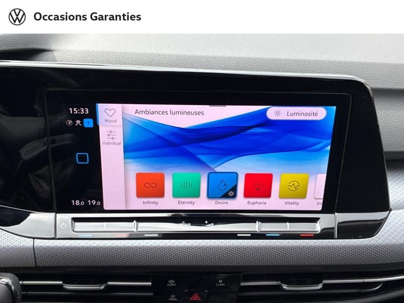 Voitures occasions VOLKSWAGEN GOLF Active Clermont-Ferrand