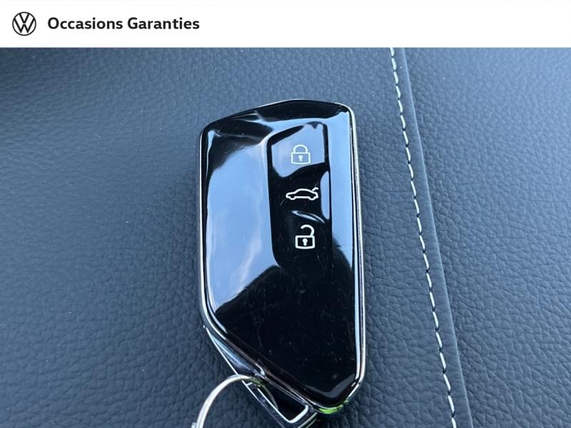 Voitures occasions VOLKSWAGEN GOLF R-Line Edition Clermont-Ferrand